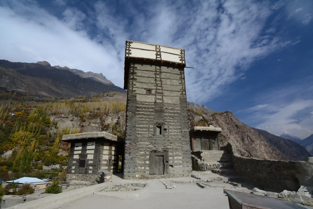 altit fort hunza