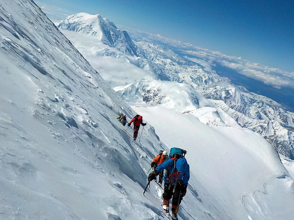k2 climbing