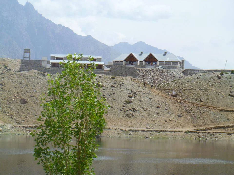 Phander Valley Ghizer