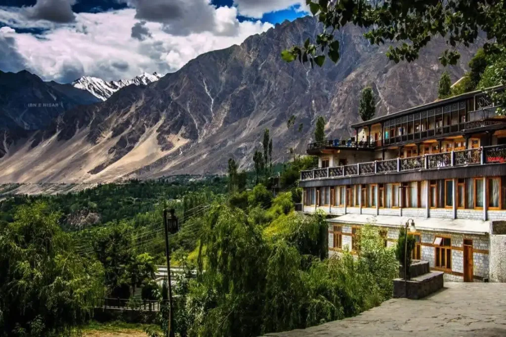 Hotels In Hunza